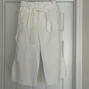 Gap high rise wide leg crop pants, with tie waist, size 2 ivory